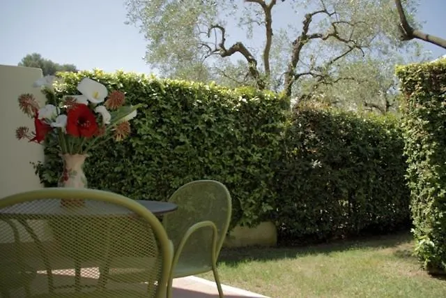 Serra Degli Alimini 1 *